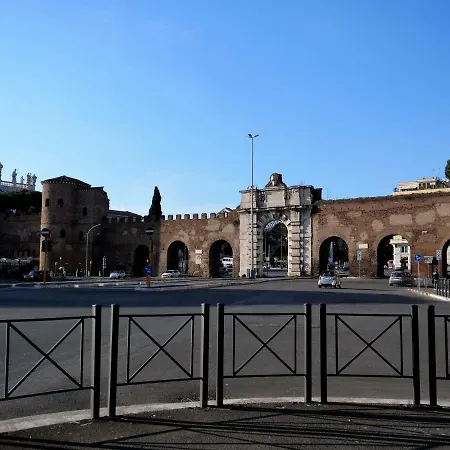 Le Fatine Rom